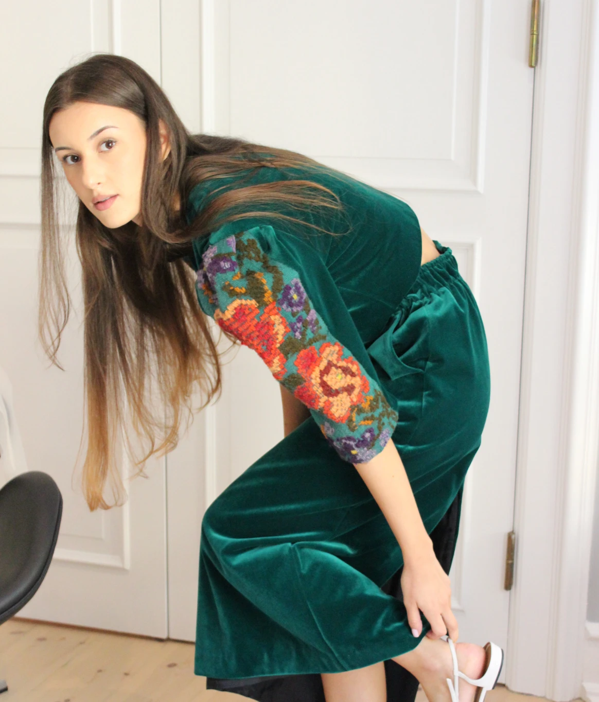 Green velvet jacket - Image 4