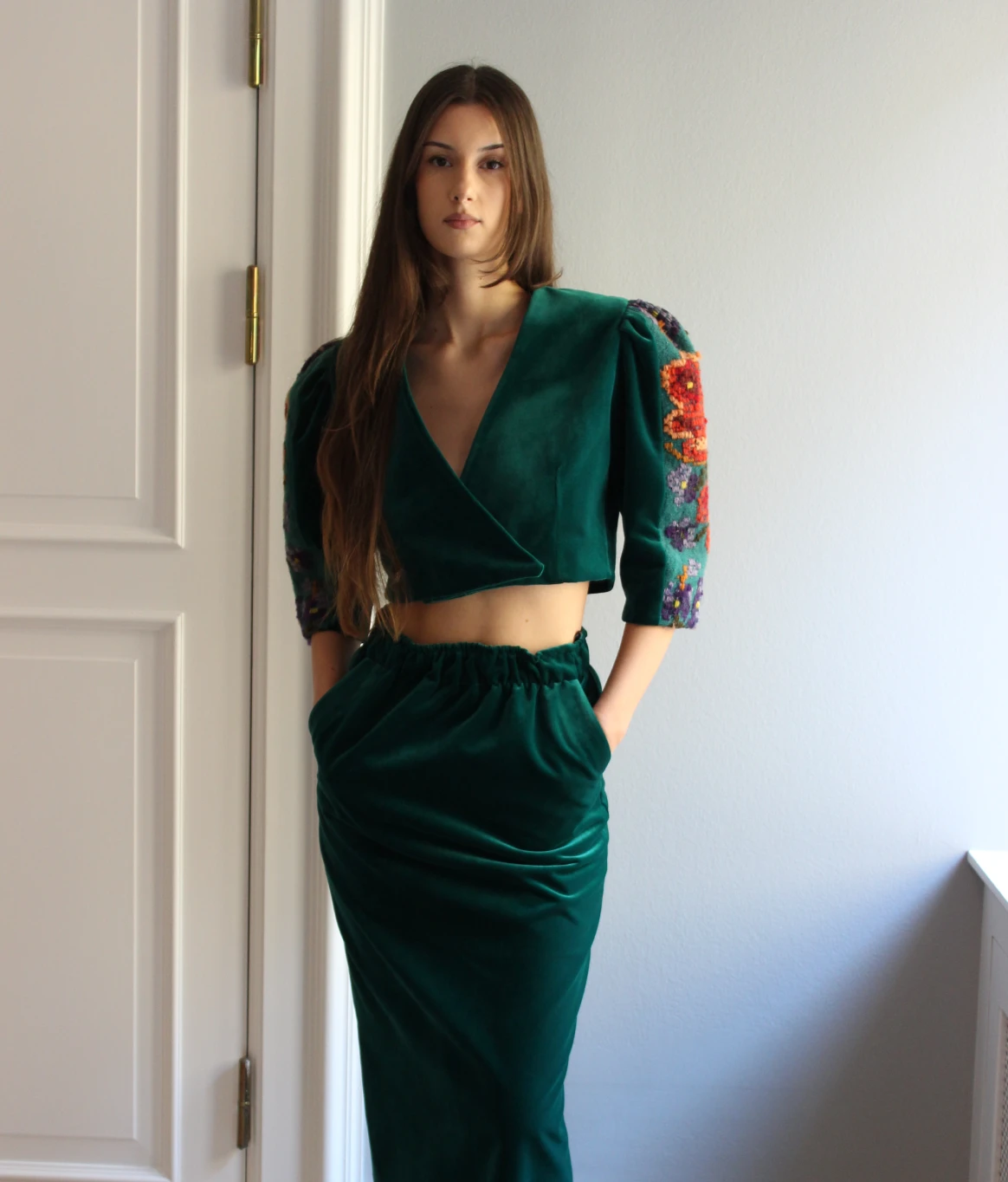Green velvet jacket - Image 3