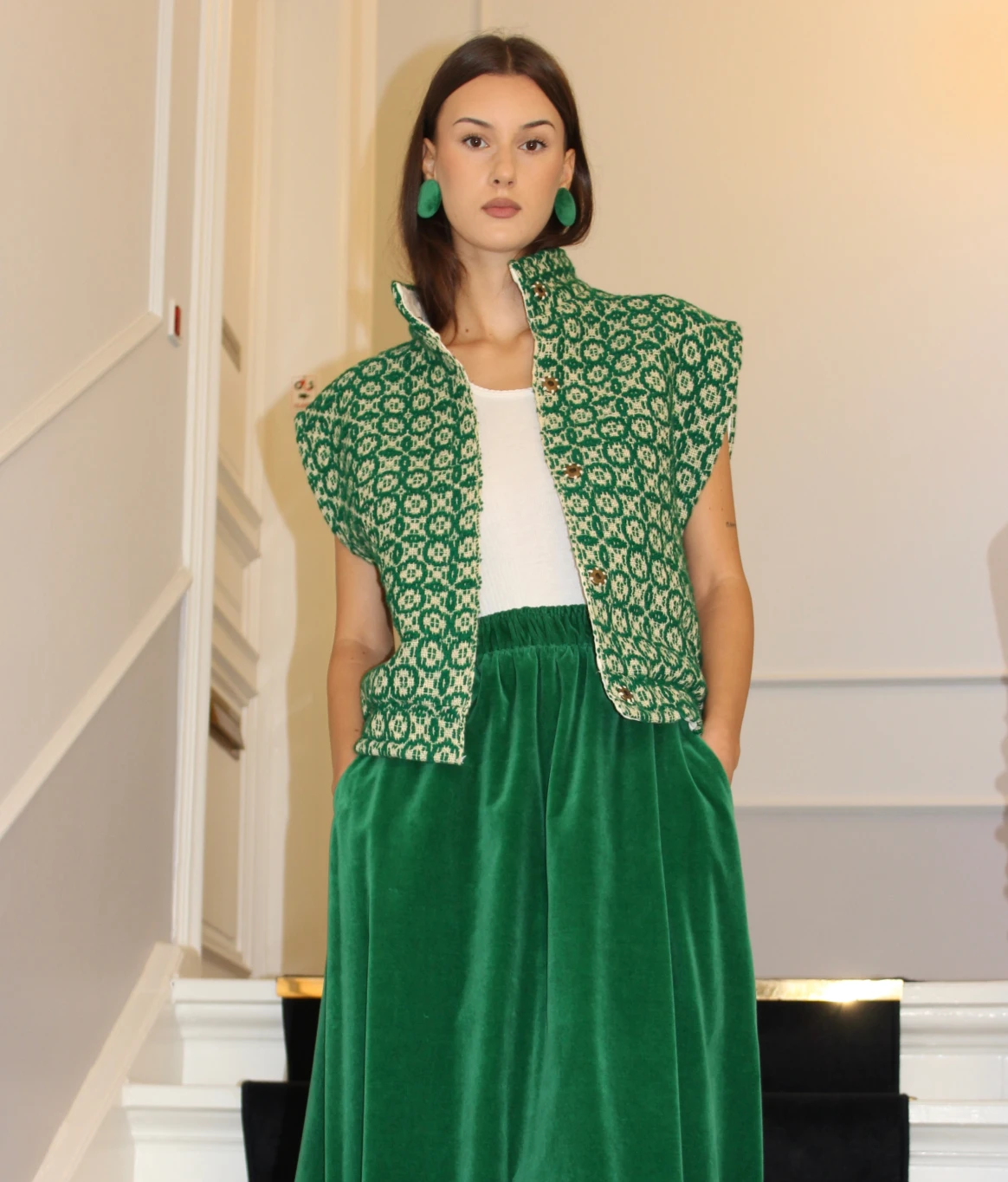 Hand woven wool vest - Image 3