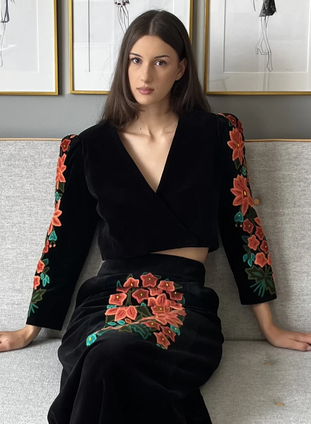 Velvet light red embroidered jacket