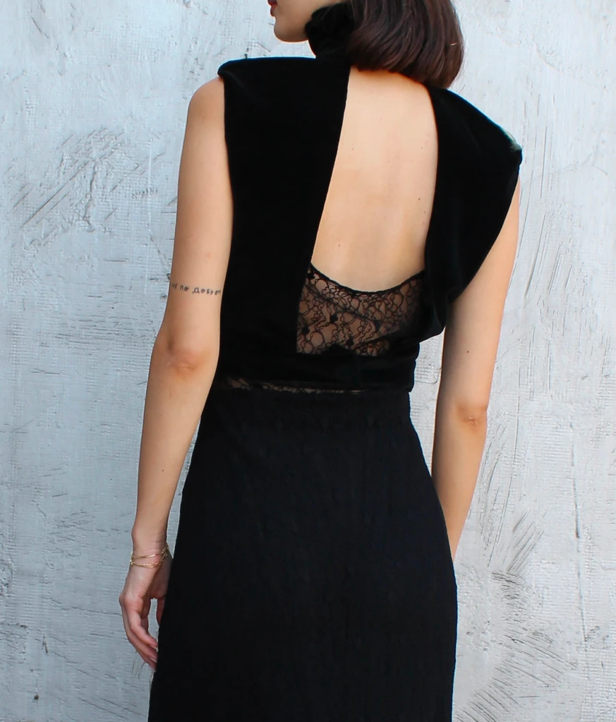 Velvet top with golden embroidery