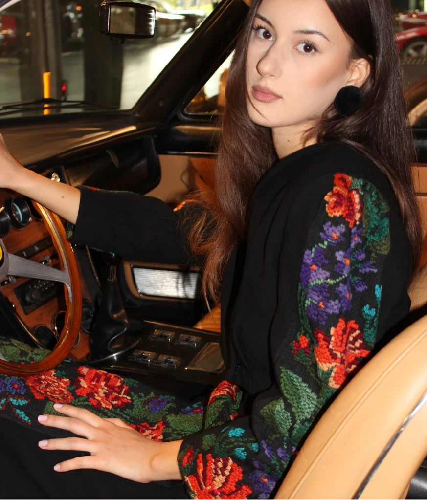 Wool embroidered set - Image 4